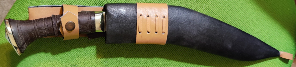 Khukuri House Sirupate (Advance) 12 Khukuri (sheathed)
