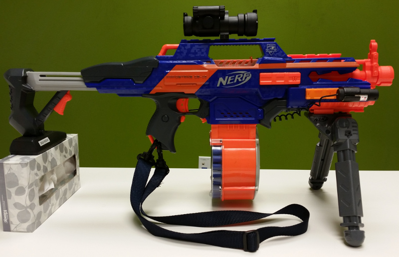 Nerf Rapidstrike (right)